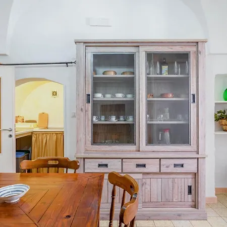 Apartment Margaret's House By Rentbeat