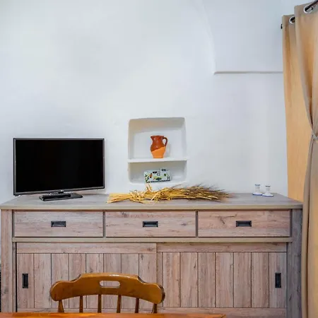 Margaret's House By Rentbeat